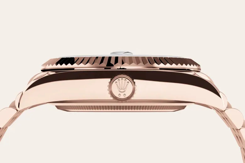 Sky-Dweller – 42 mm in 18 ct Everose Gold | Luxury Travel Watch with Dual Time Zone